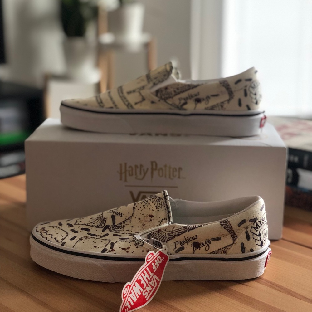 Vans X Harry Potter “Marauders Map” Slip-On - Picture 1 of 4